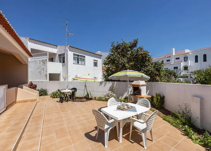 Casa Bege T1