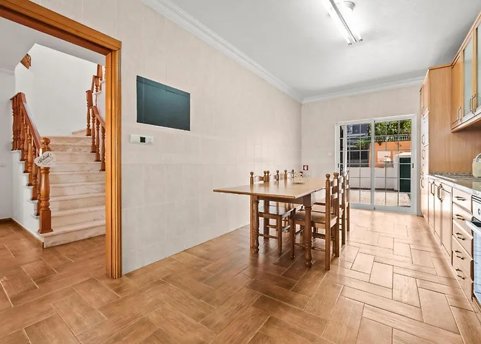 Villa With Private Pool Steps From Burgau Beach #2025